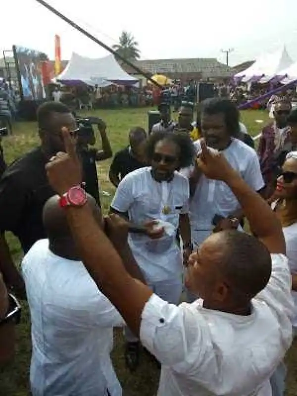 Kanu Nwankwo buries mum (photos)